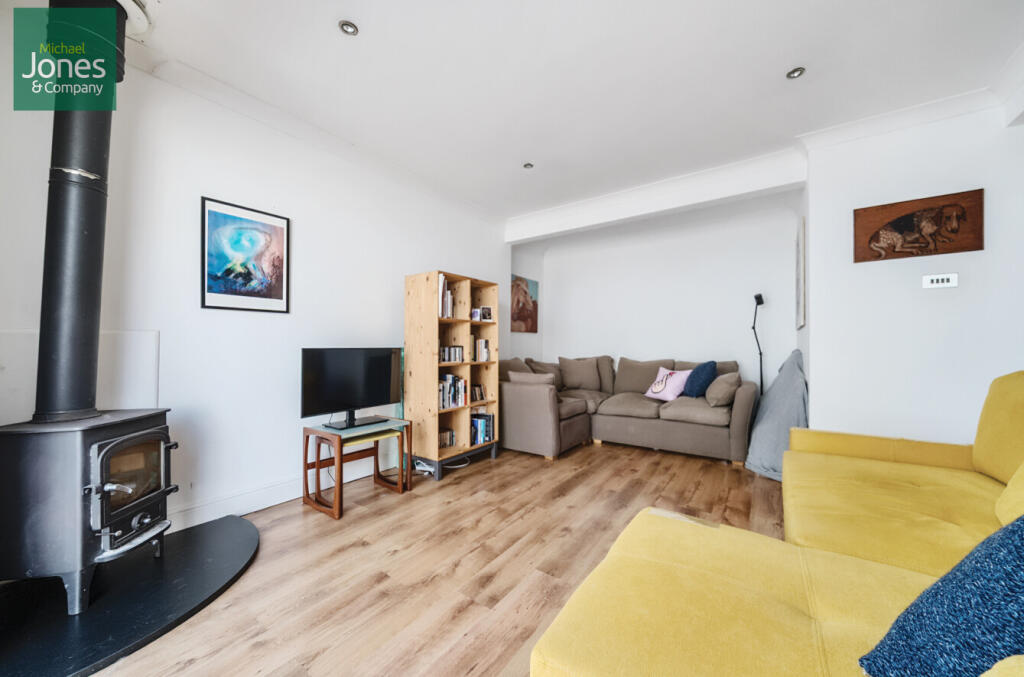 Additional image 9 of Fircroft Avenue, Lancing, West Sussex, BN15