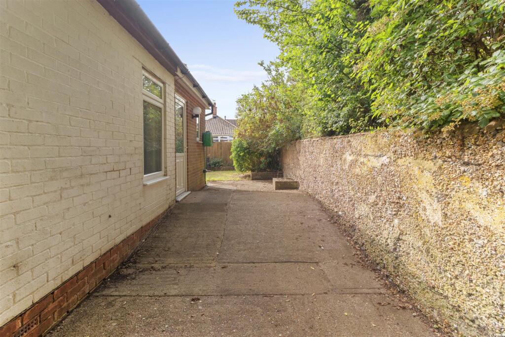 Additional image 44 of Eastbourne Road, Pevensey Bay, Pevensey