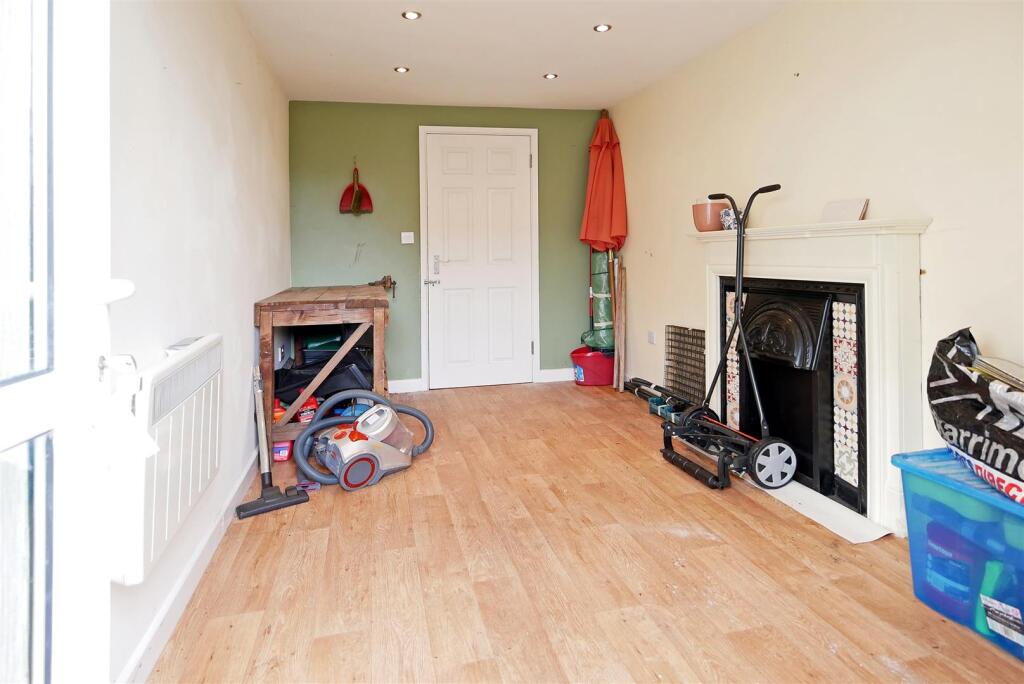 Additional image 18 of Burch Grove, Walberton