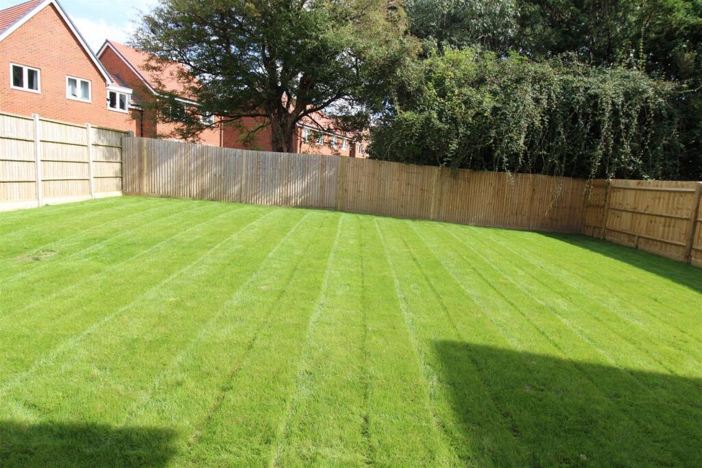 Additional image 6 of Connemara Crescent, Fontwell, Arundel