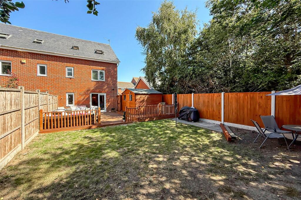 Additional image 4 of Holmes Way, Littlehampton, West Sussex