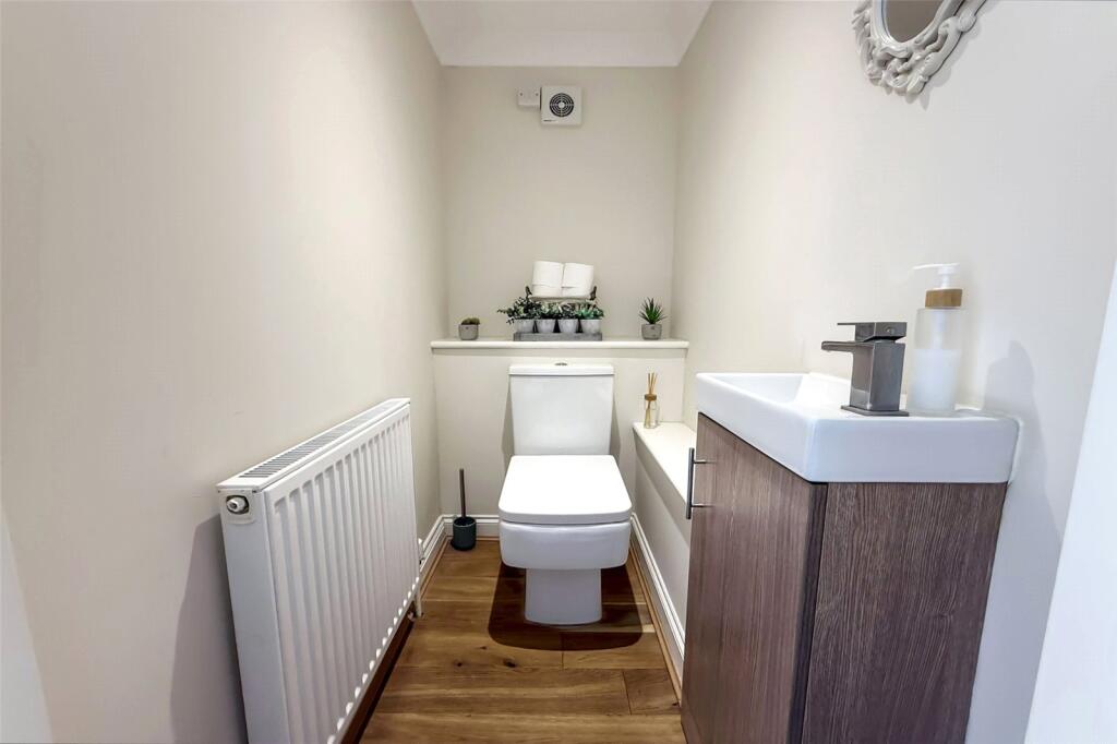 Additional image 6 of Windward Close, Littlehampton, West Sussex