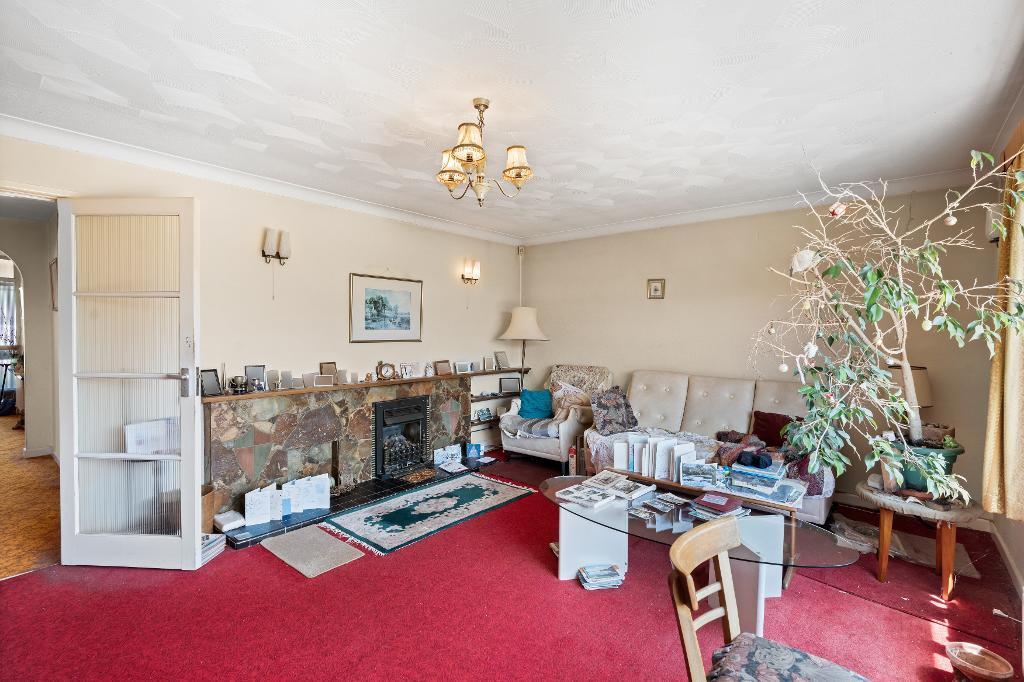 Additional image 2 of Chesterton Avenue, Seaford, East Sussex, BN25 3RL