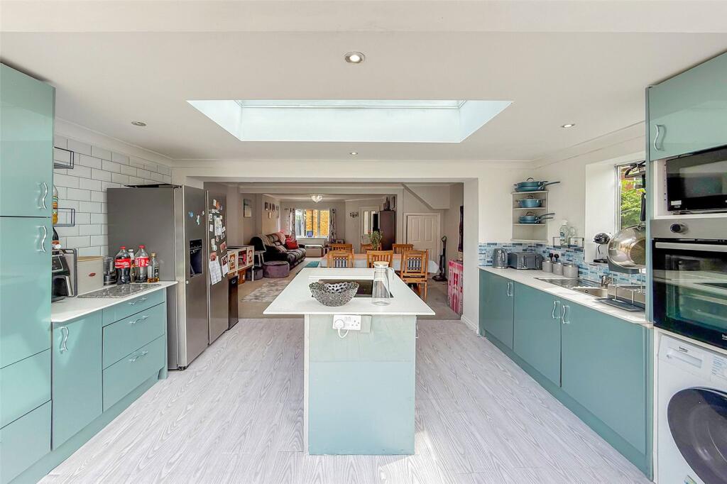 Additional image 17 of Larkspur Close, Littlehampton, West Sussex