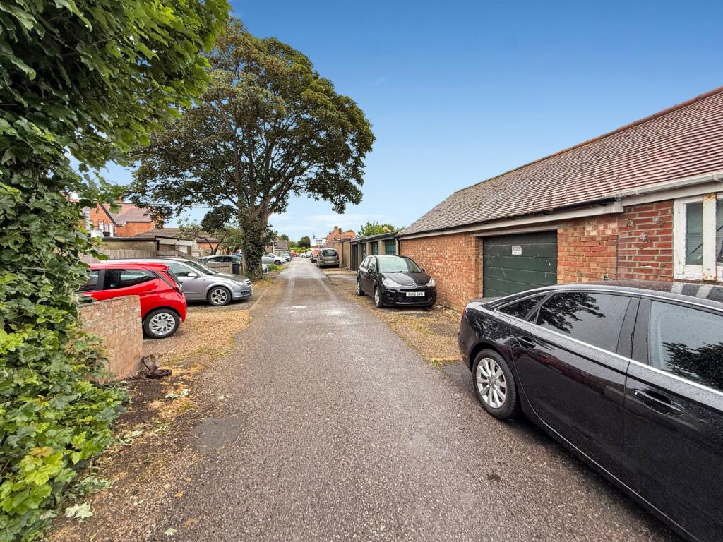 Additional image 15 of 42 Broadwater Road, Worthing, West Sussex, BN14