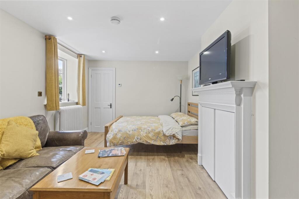 Additional image 22 of White Way, Alfriston