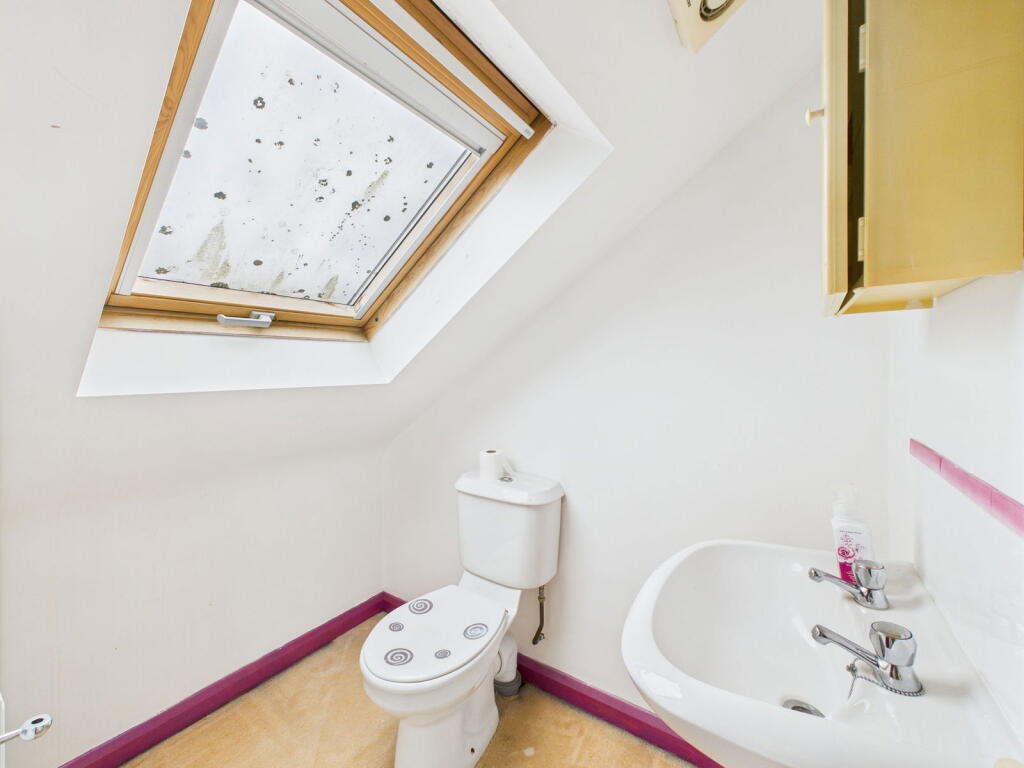 Additional image 13 of Terringes Avenue, Worthing, BN13