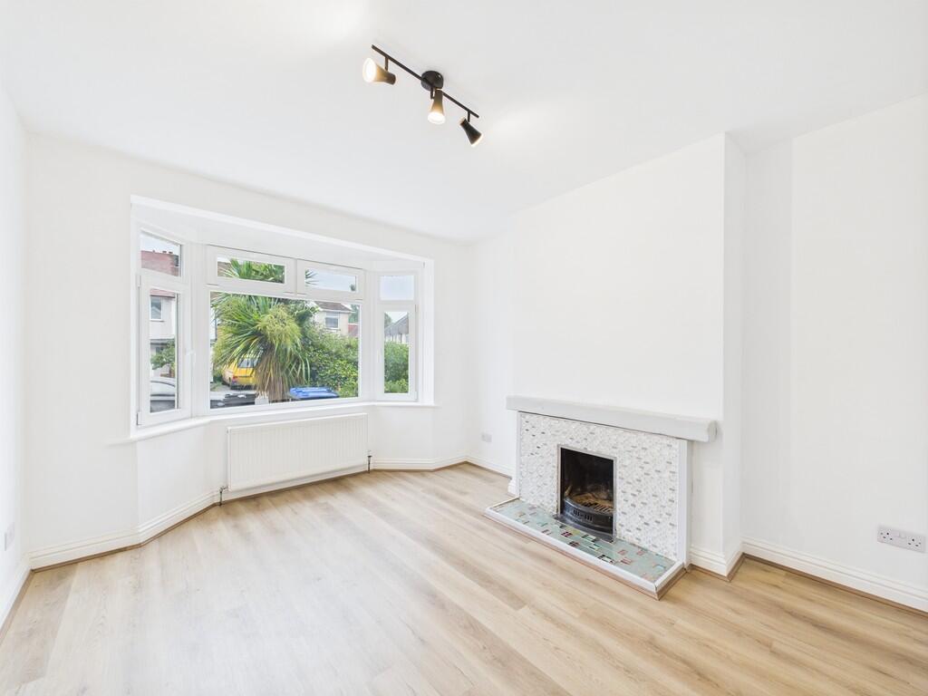 Additional image 4 of Turner Road, Worthing, BN14 8PY