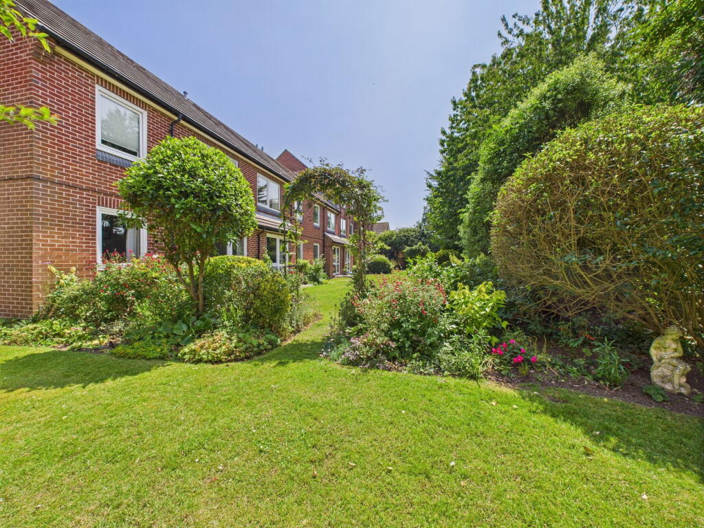 Additional image 10 of Homesearle House, Goring Road, Goring-by-Sea, Worthing, BN12