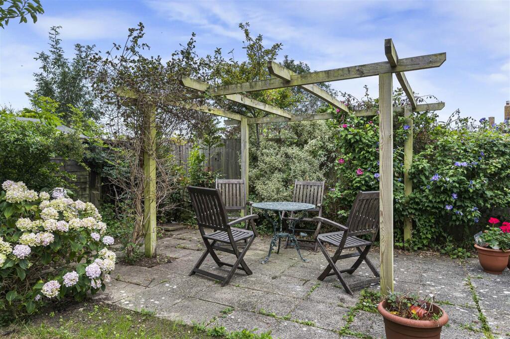 Additional image 16 of Bodiam Close, Seaford