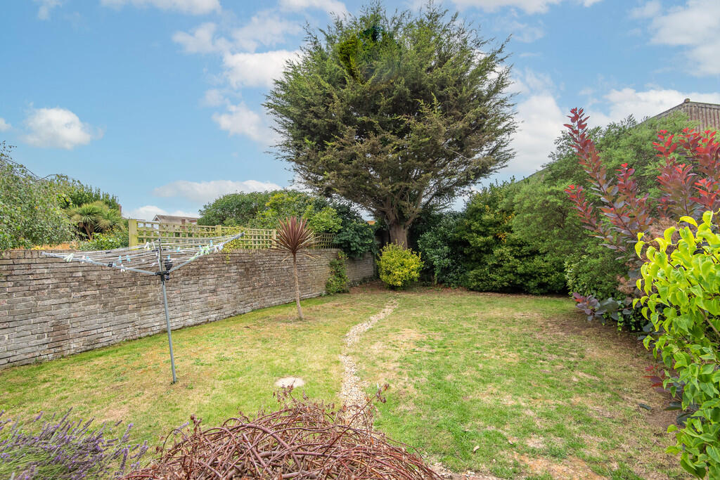 Additional image 27 of Broadwater Road