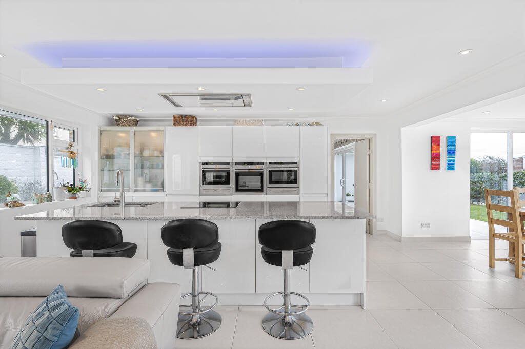 Additional image 7 of Marine Drive, Brighton, BN2