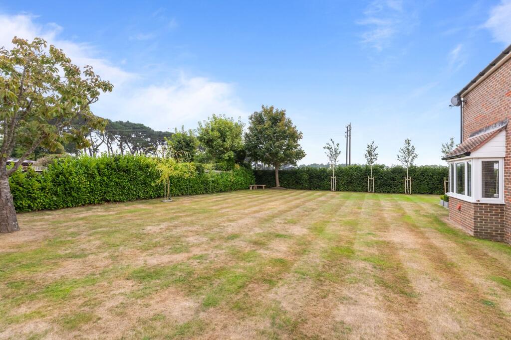 Additional image 23 of East Drive, Angmering, BN16