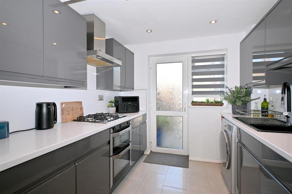 Additional image 6 of Aylesbury Avenue, Langney Point, Eastbourne