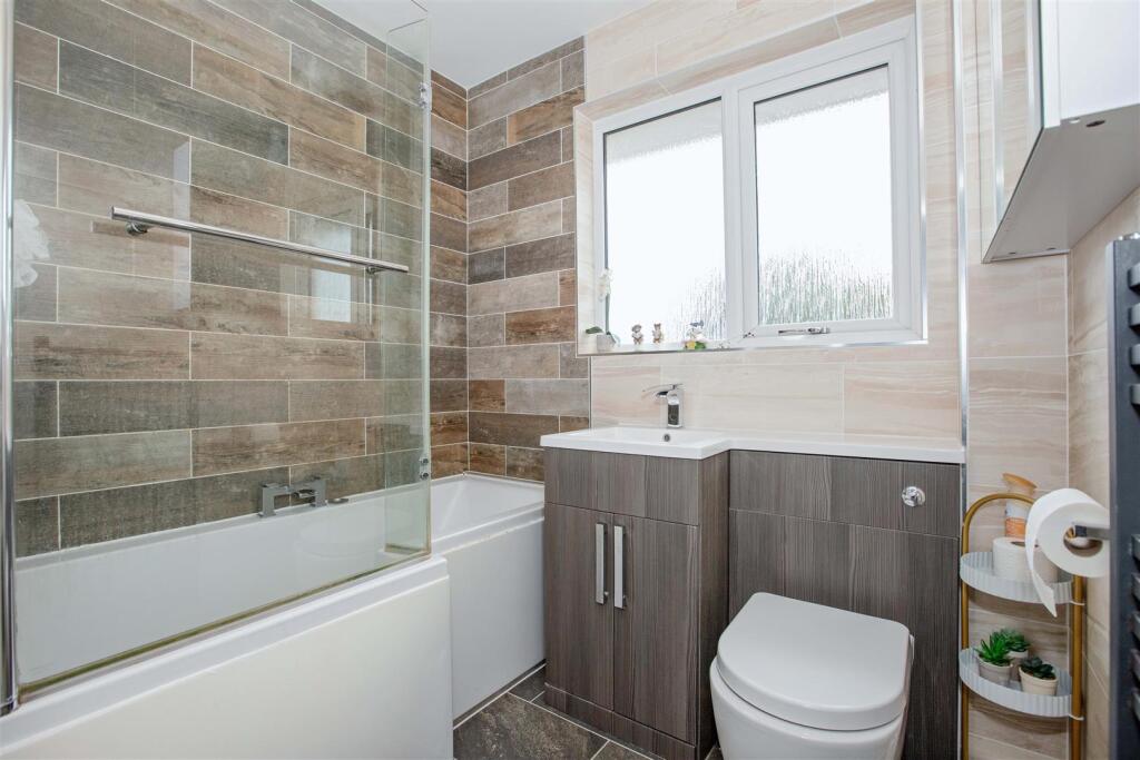 Additional image 5 of Barn Close, Worthing