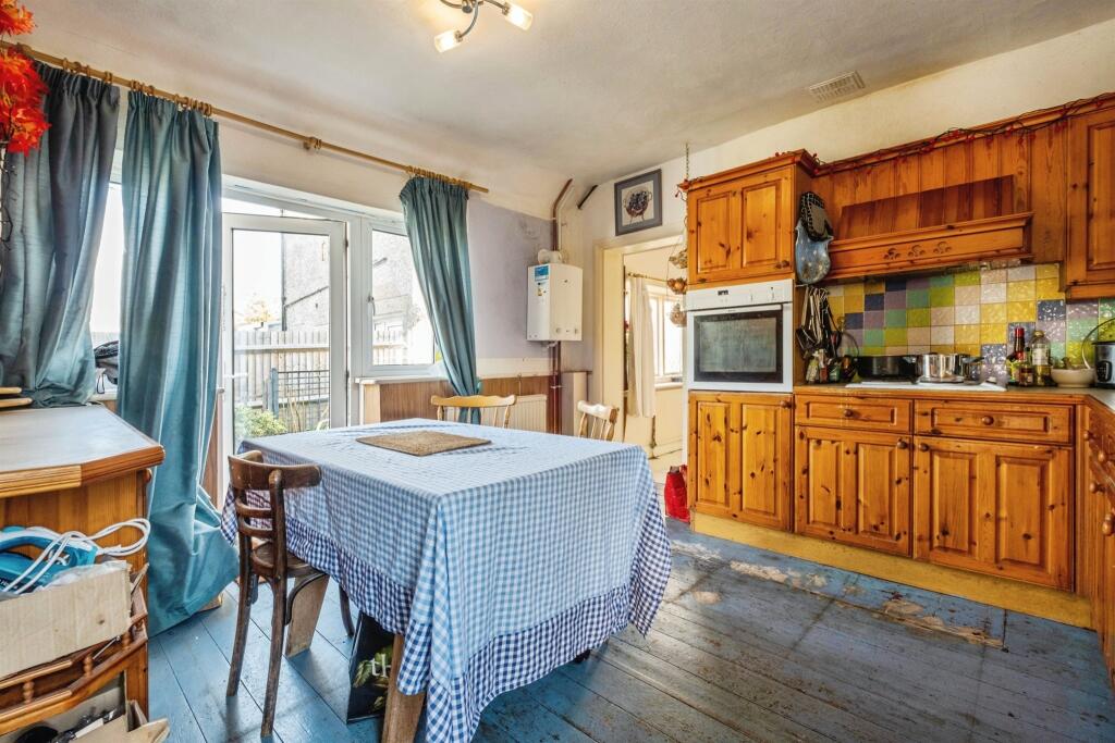 Additional image 5 of Milldown Road, Seaford