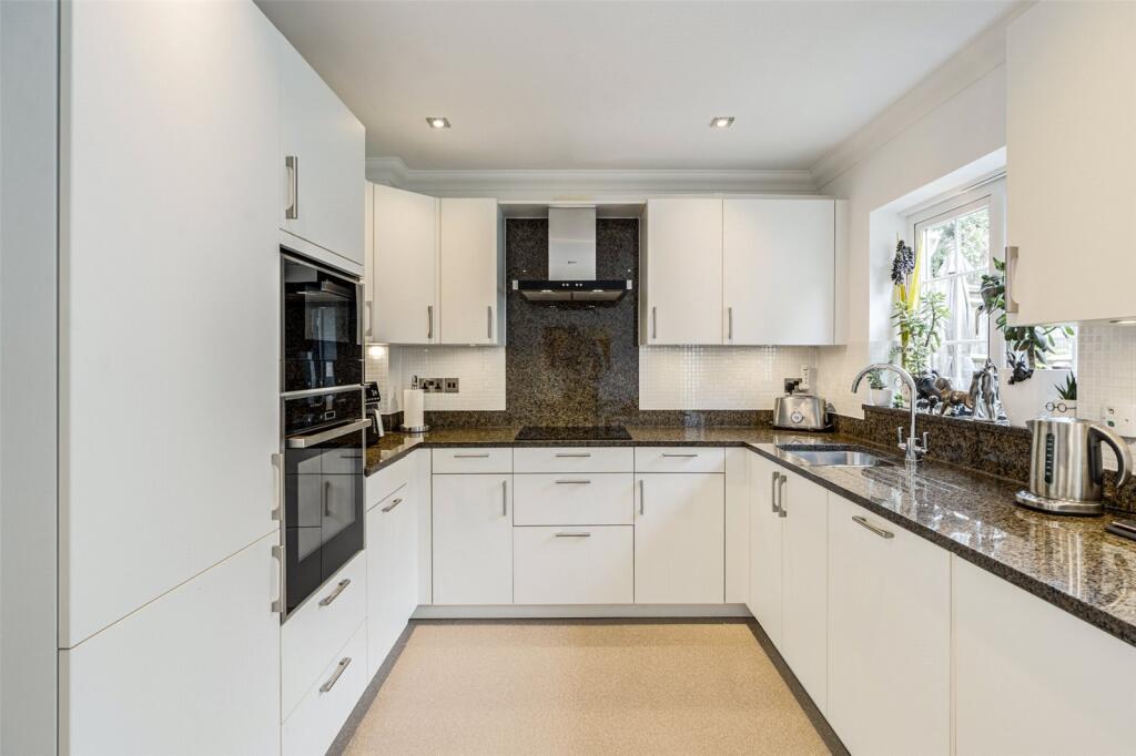 Additional image 4 of Horseshoe Close, Findon Village, Worthing, West Sussex, BN14