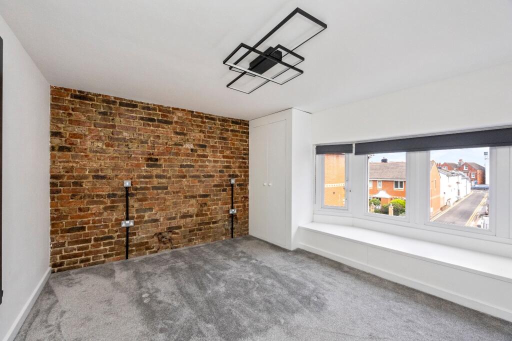 Additional image 14 of South Street, Eastbourne, BN21
