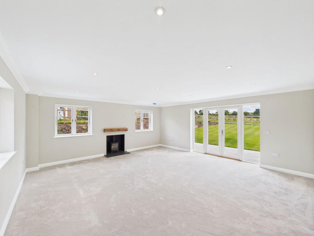 Additional image 10 of Flintdown, Soldiers Field Lane, Findon Village BN14 0SH