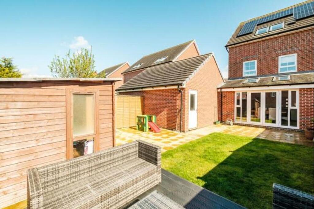 Additional image 20 of Benjamin Gray Drive, Littlehampton, BN17