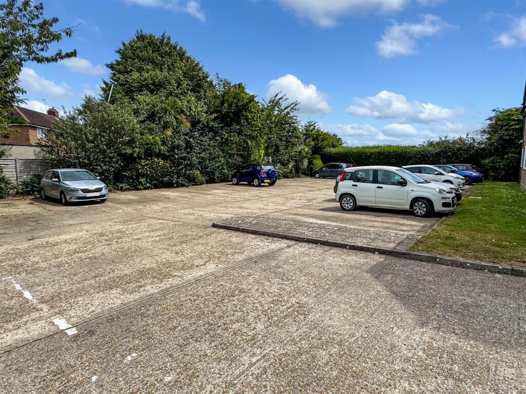 Additional image 8 of Windlesham Court, Worthing Road, Littlehampton
