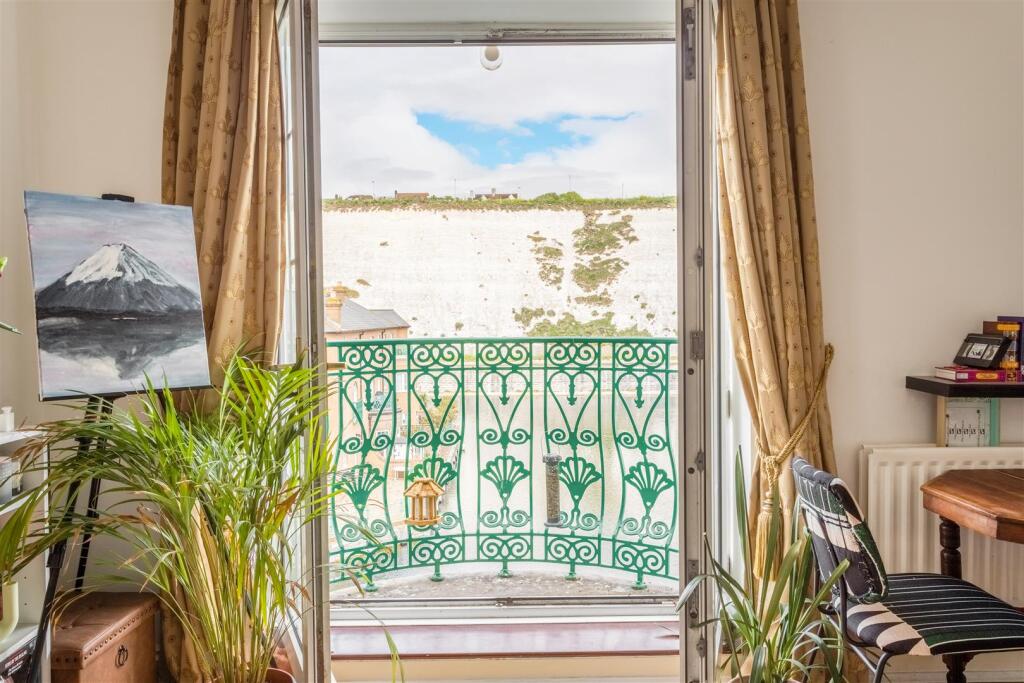 Additional image 6 of The Strand, Brighton Marina Village