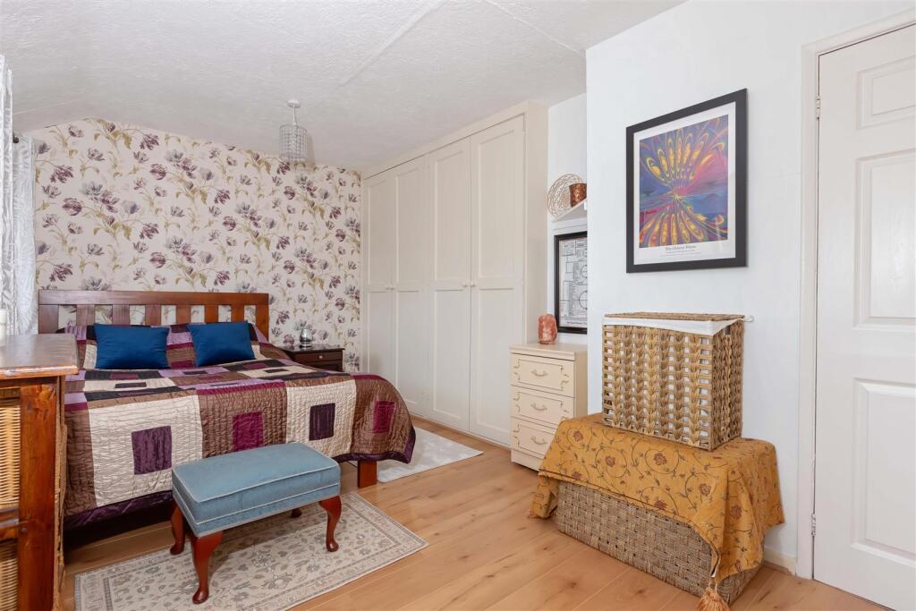 Additional image 19 of Ivydore Avenue, Worthing, BN13 3JA