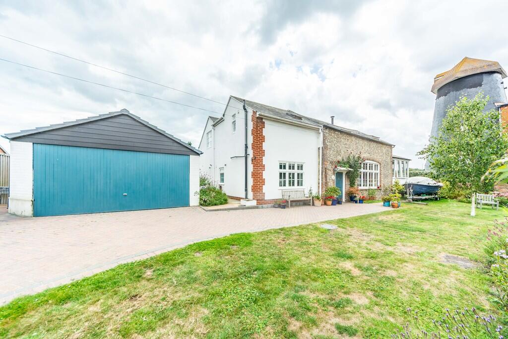 Additional image 39 of Fitzalan Road, Arundel