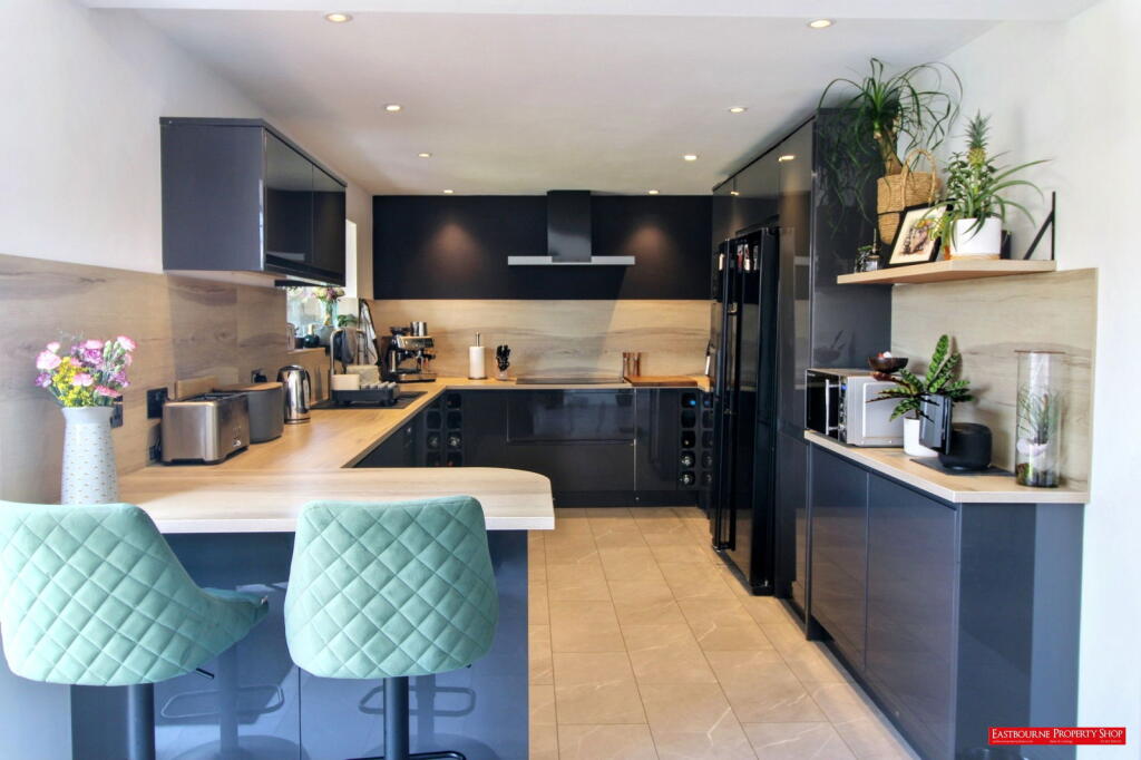 Additional image 18 of Channel View Road, Pevensey Bay, Pevensey, BN24 6LU