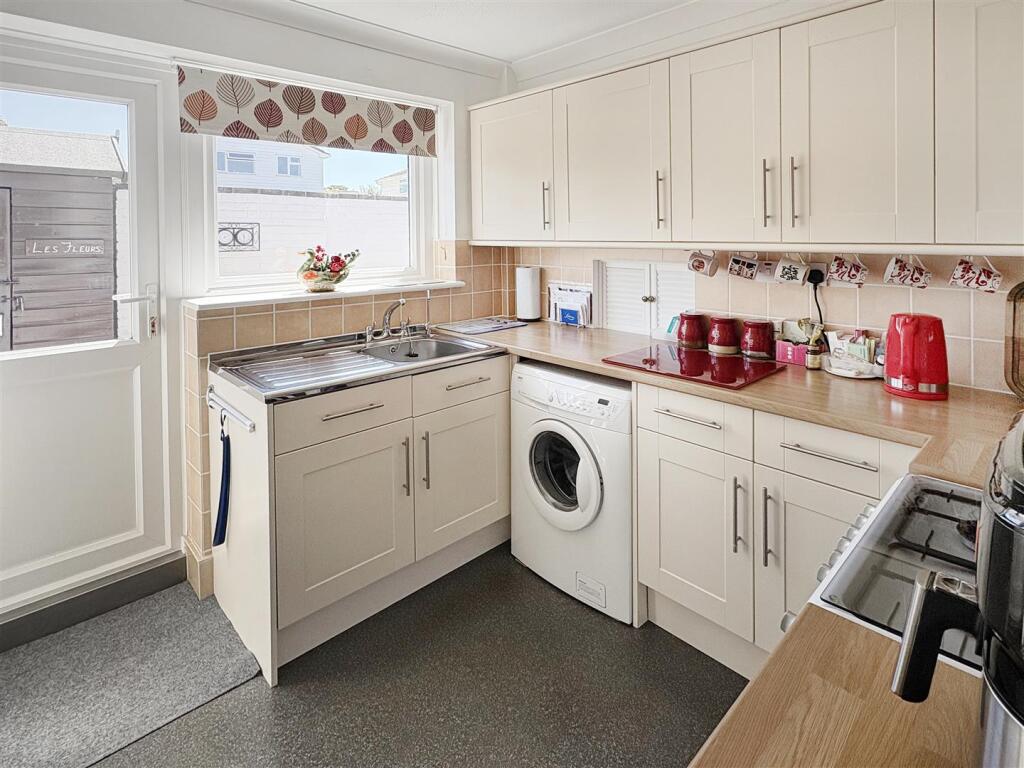 Additional image 3 of Fishers Close, Littlehampton