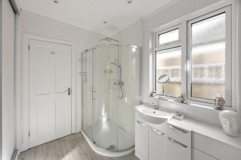 Additional image 11 of Keymer Crescent, Goring by Sea, BN12