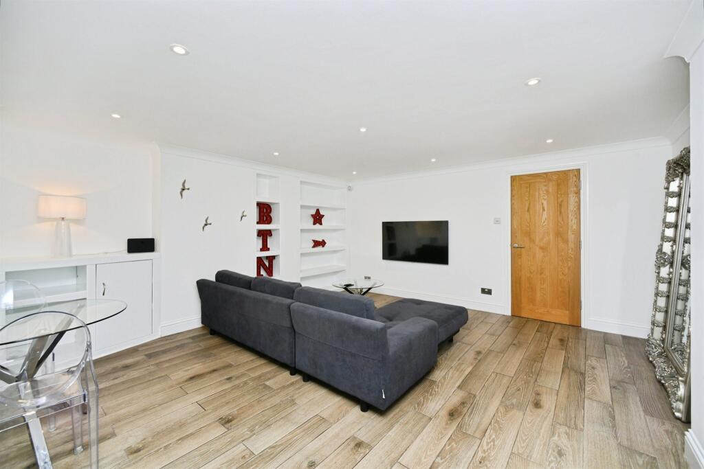 Additional image 16 of Lower Rock Gardens, Brighton