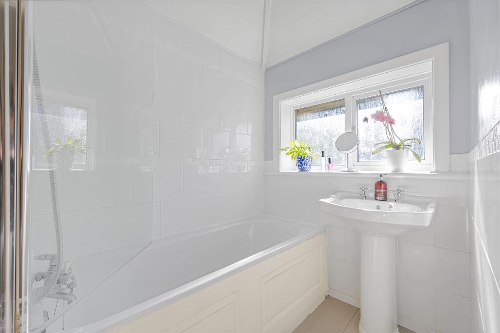 Additional image 13 of Warwick Road, Seaford