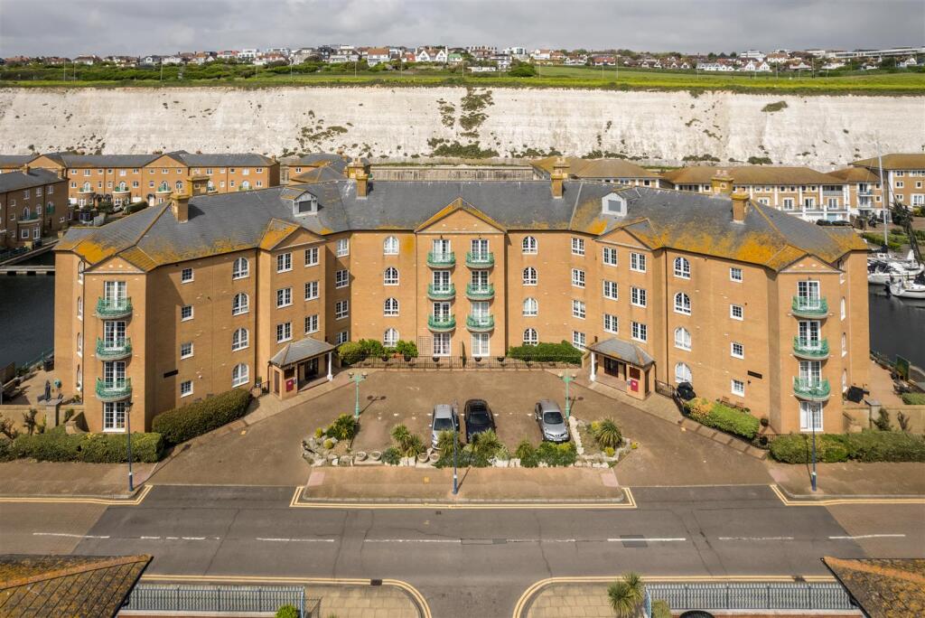 Additional image 21 of The Strand, Brighton Marina Village