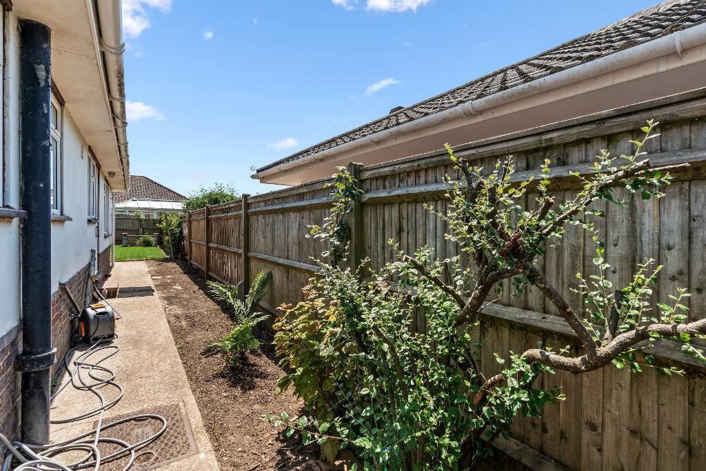 Additional image 14 of Chesterton Avenue, Seaford, East Sussex, BN25 3RL
