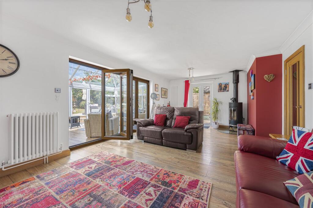 Additional image 14 of Lucinda Way, Seaford