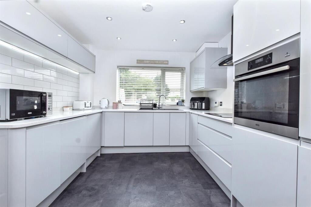 Additional image 19 of Swanley Close, Eastbourne