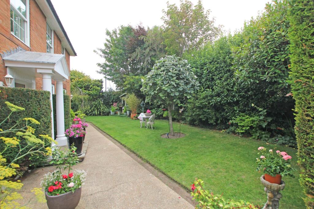 Additional image 25 of Chesterfield Road, Eastbourne, BN20 7NT