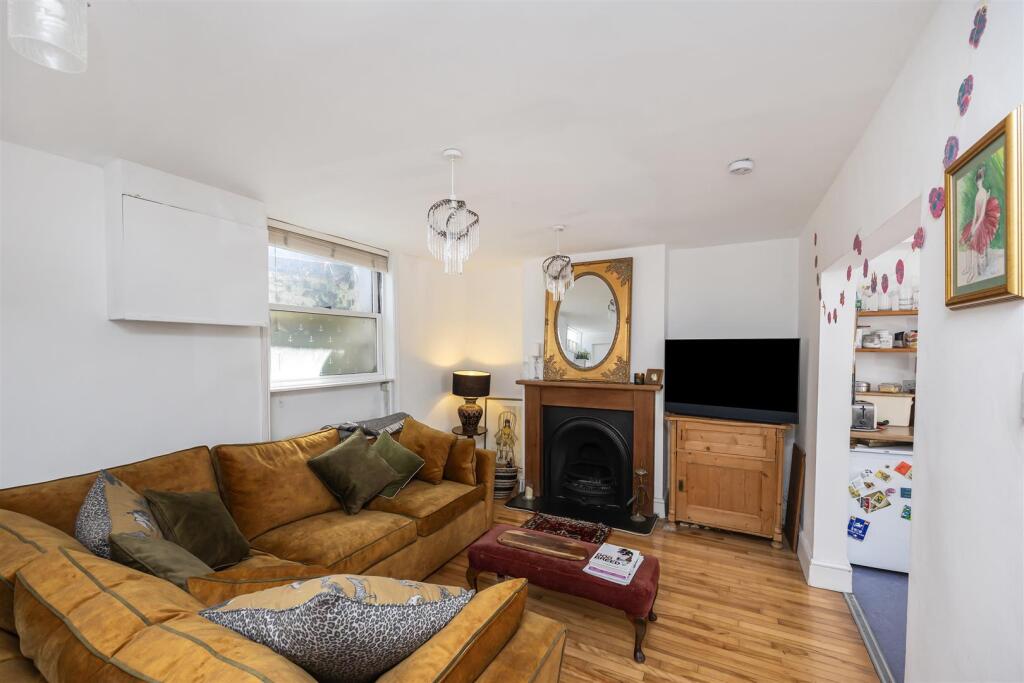 Additional image 4 of Ewart Street, Brighton