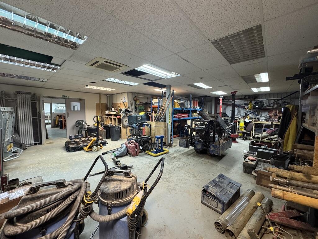 Additional image 7 of Units 15 & 16, Ford Lane Business Park, Ford Lane, Ford, West Sussex, BN18 0UZ