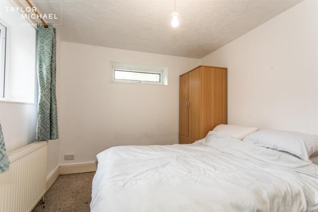 Additional image 8 of Lower Bevendean Avenue, Brighton