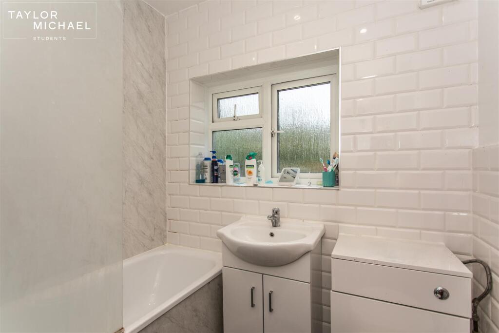 Additional image 11 of Lower Bevendean Avenue, Brighton