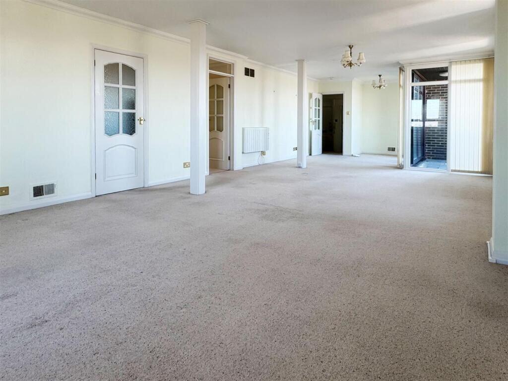 Additional image 5 of 49 Kingmere South Terrace, Littlehampton, West Sussex, BN17 5LD