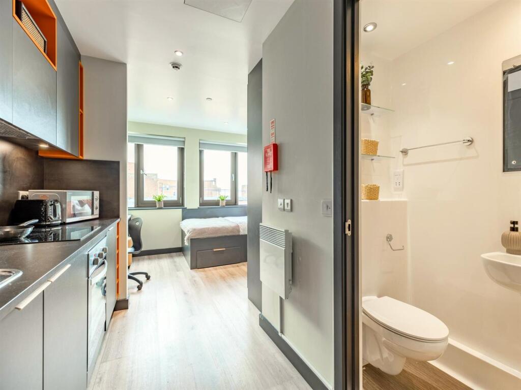 Additional image 34 of Brighton | Student | September | BN2