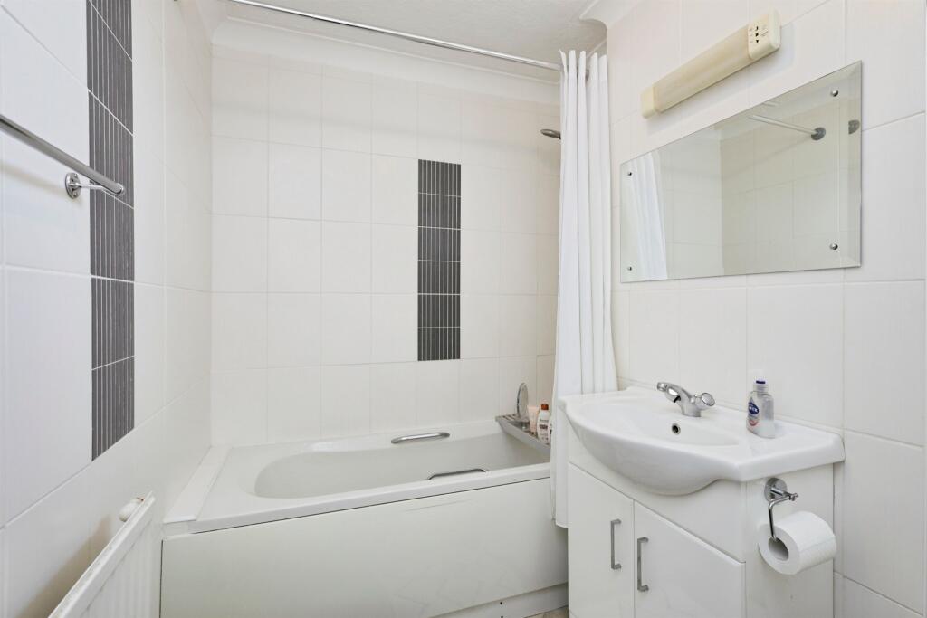 Additional image 15 of Hambleton Close, Eastbourne