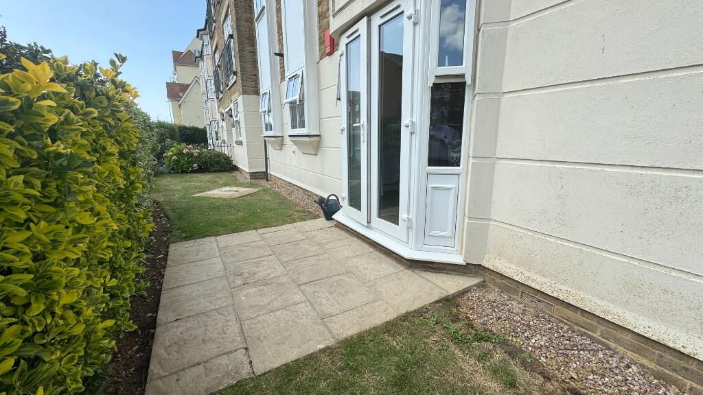 Additional image 3 of The Causeway, Seaford, East Sussex, BN25