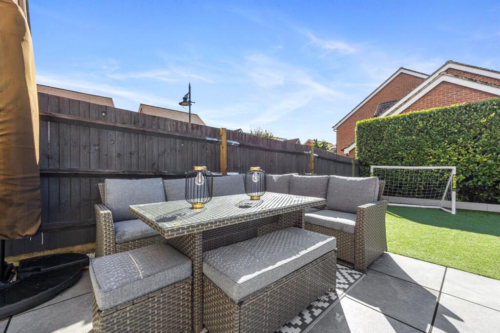 Additional image 20 of Nightingale Avenue, Worthing, BN12