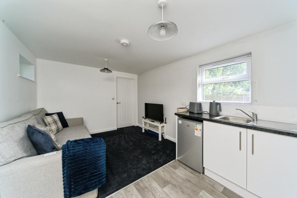 Additional image 16 of Windsor Close, Eastbourne, BN23
