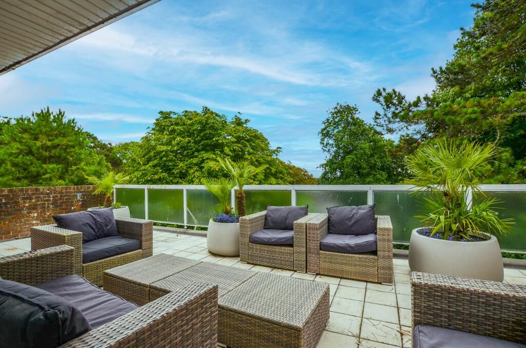 Additional image 30 of Park Avenue, Eastbourne, East Sussex, BN22