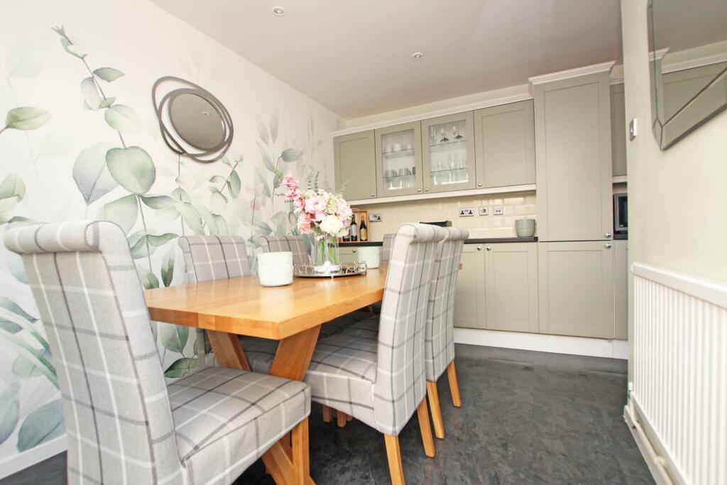 Additional image 4 of Foxglove Road, Eastbourne, BN23 8BX
